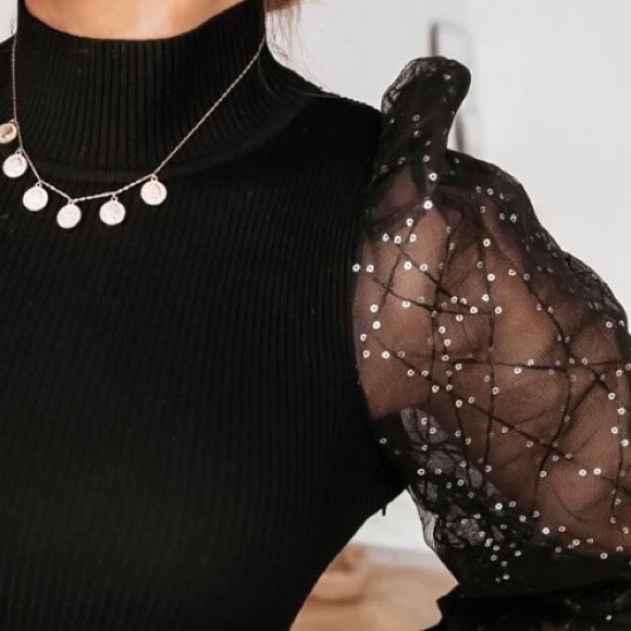 ✨SEQUIN MESH SLEEVES BLACK MOCK NECK KNIT TOP-NEW - Picture 4 of 10